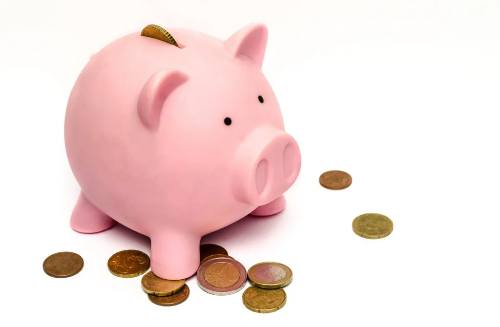 Tirelire en forme de cochon, symbole de financement personnel